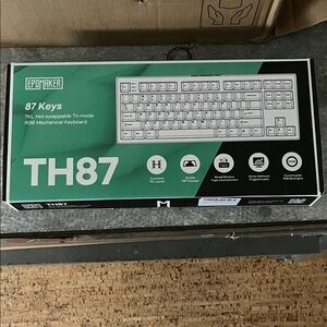 NEW IN BOX - Epomaker TH87 RGB Mechanical Keyboard